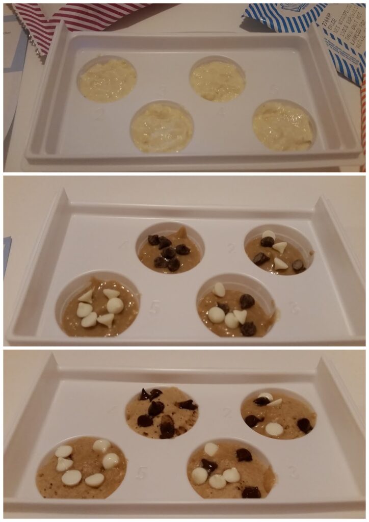 A three-panel image shows a white tray with round moulds. Top: plain batter in three moulds. Middle: batter with white and dark chocolate chips added. Bottom: same moulds, now filled with batter and topped with chocolate chips, ready for baking or setting.